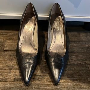 Vintage Y2K Coach Pumps size 5.5 Black